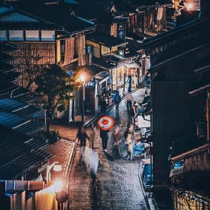 《泡在我家看漫画》黑田
